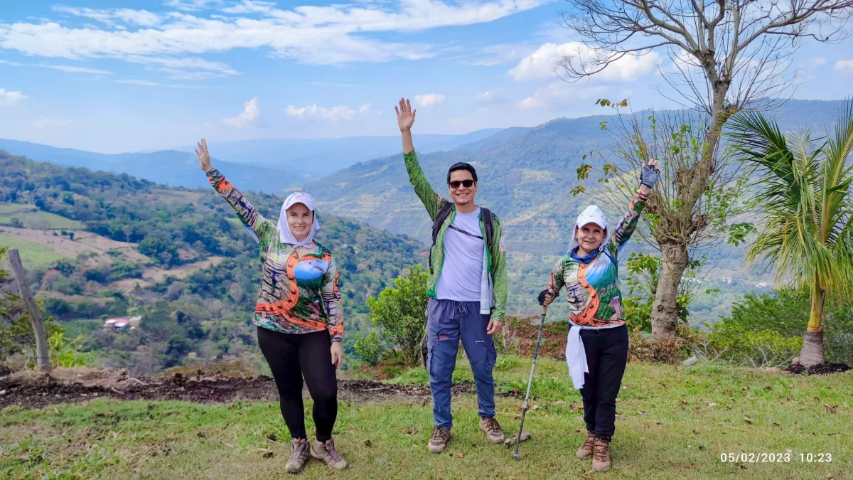 Los adultos mayores que sorprenden en la montaña